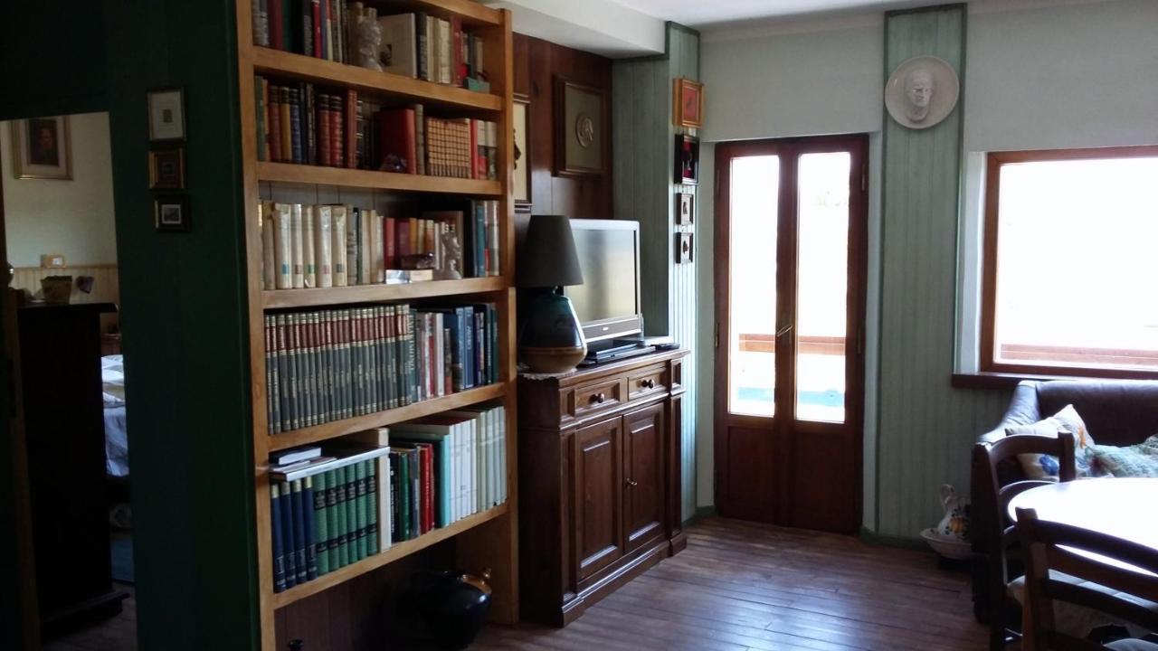 Chalet Ricciano Foligno Extérieur photo