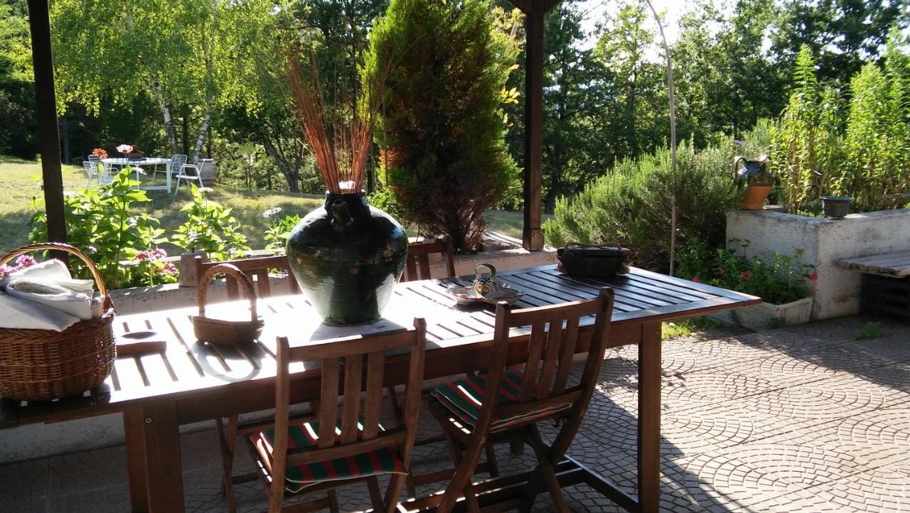 Chalet Ricciano Foligno Extérieur photo