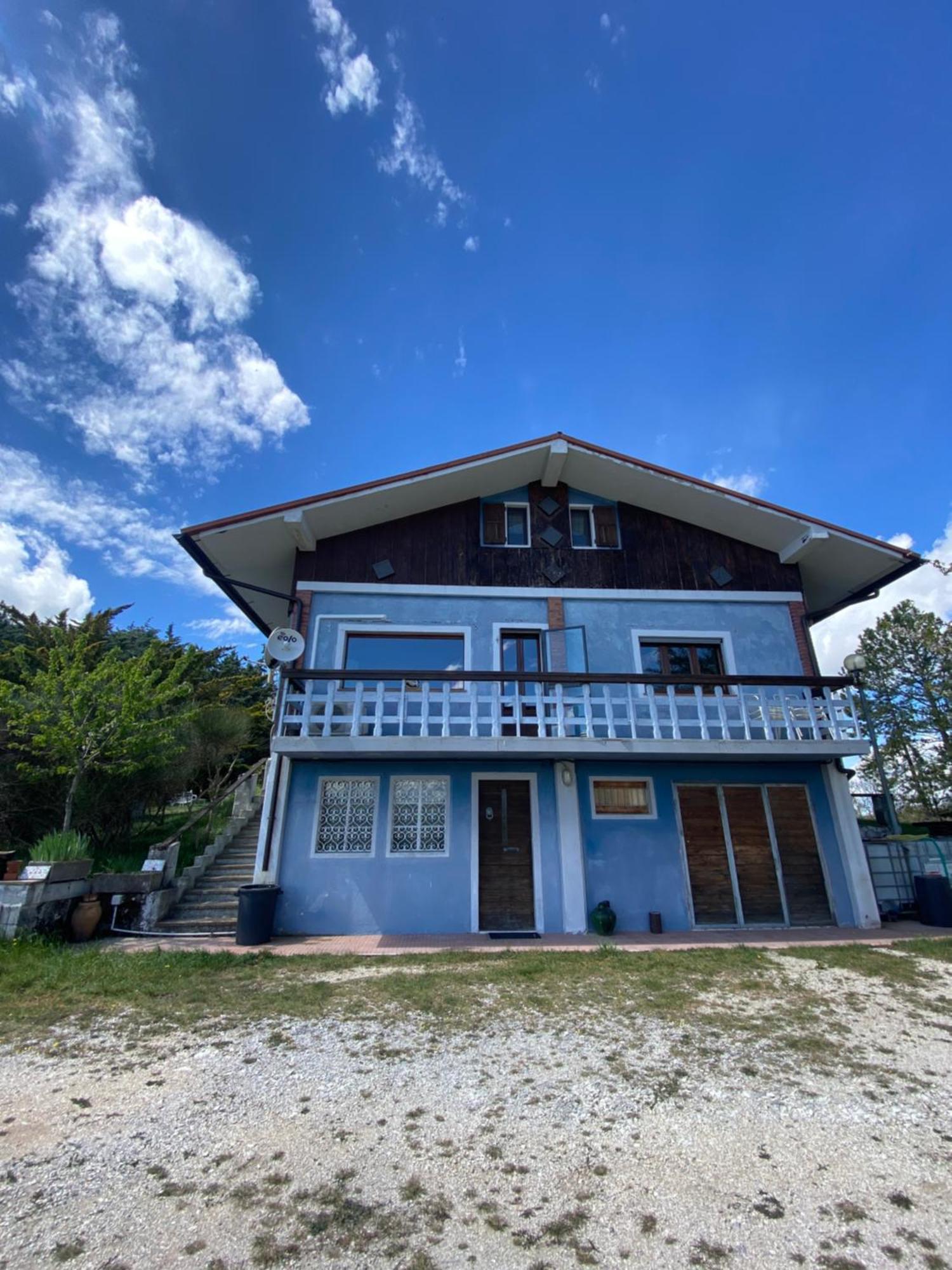 Chalet Ricciano Foligno Extérieur photo